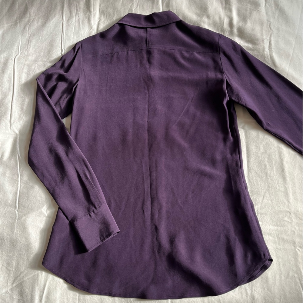 Aritzia Babaton Purple 100% Silk Button-Up Blouse Size XS - Picture 3 of 4